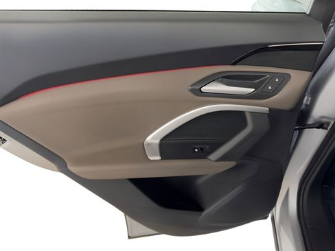 New 2025 Audi Q5 Premium w/ 19" Wheel Package image 17