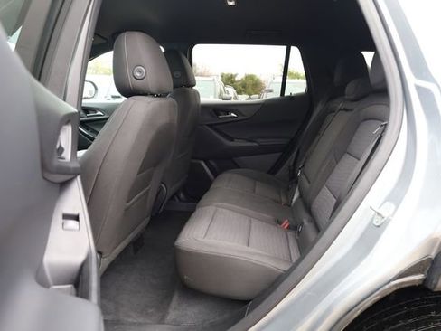 Used 2025 Chevrolet Equinox LT image 24