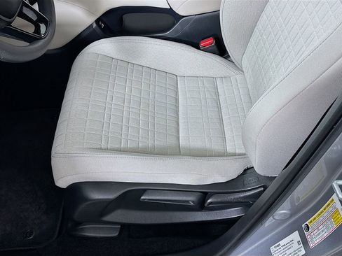 Used 2023 Honda HR-V LX image 16