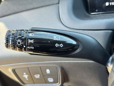 Used 2022 Hyundai Tucson SEL image 25