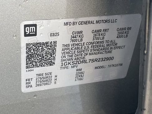 Used 2025 GMC Yukon Denali image 36