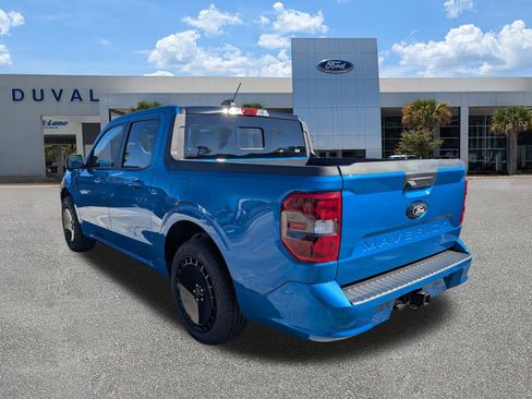 New 2025 Ford Maverick Lobo image 6