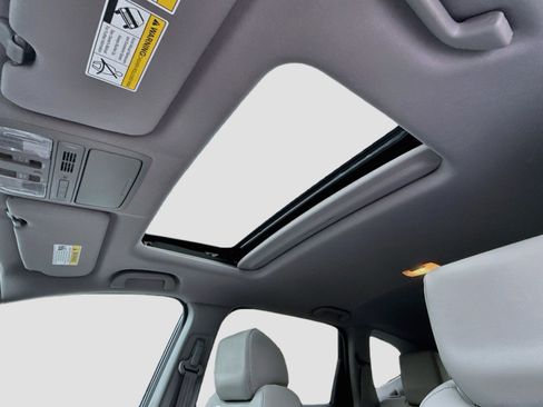 Used 2021 Honda CR-V EX-L image 14