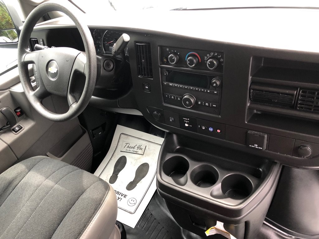 Used 2025 Chevrolet Express 2500 w/ Driver Convenience Package RWD image 24