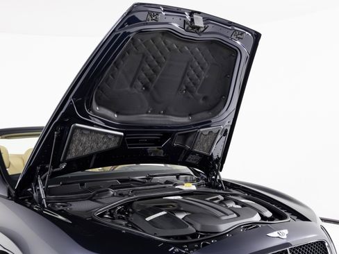 Used 2014 Bentley Continental GT image 42