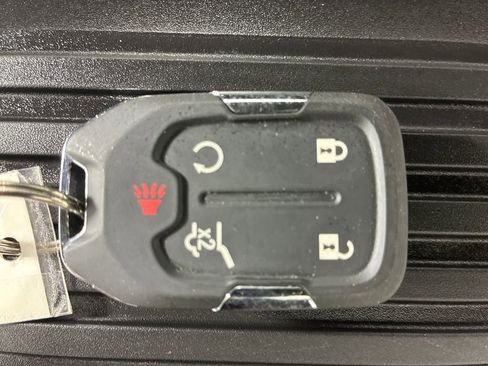 Used 2023 GMC Acadia AT4 w/ Technology Package image 36