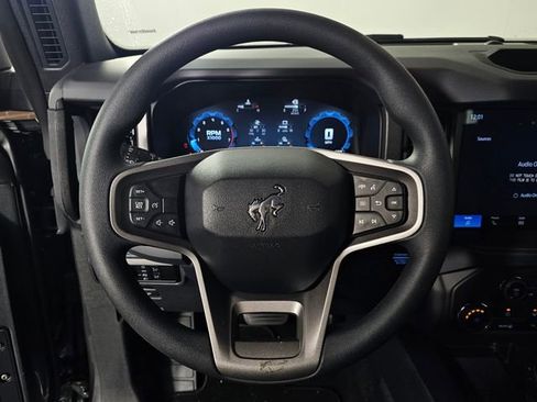 New 2025 Ford Bronco 4-Door image 26
