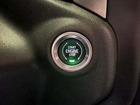 Used 2021 Chevrolet Silverado 1500 LT Trail Boss w/ Convenience Package II image 14