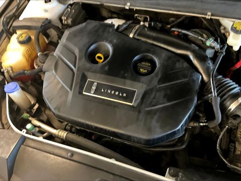 Used 2018 Lincoln MKZ Select w/ Climate Package image 29