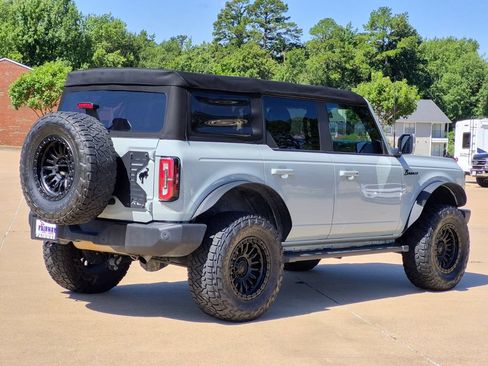 Used 2022 Ford Bronco Outer Banks AWD/4WD image 6