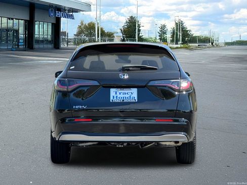 Used 2026 Honda HR-V EX-L image 6
