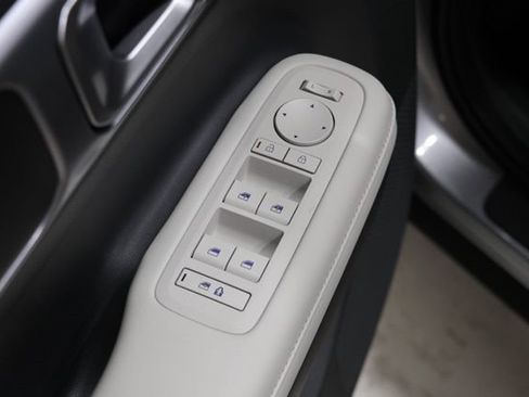 Used 2026 Hyundai Santa Fe SEL AWD/4WD image 19