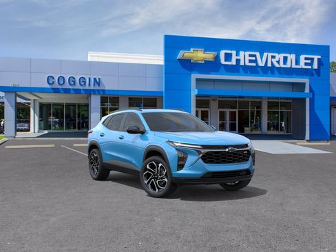 New 2026 Chevrolet Trax RS w/ Sunroof Package FWD image 1