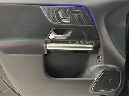 Certified 2025 Mercedes-Benz GLA 250 4MATIC image 13