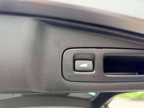 Used 2021 Honda CR-V EX-L image 12