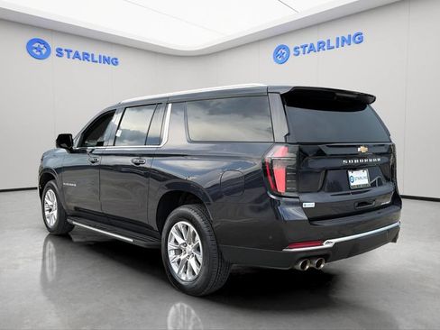 Certified 2025 Chevrolet Suburban Premier AWD/4WD image 5