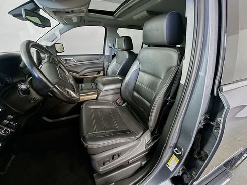 Used 2019 GMC Yukon Denali w/ Denali Ultimate Package AWD/4WD image 31