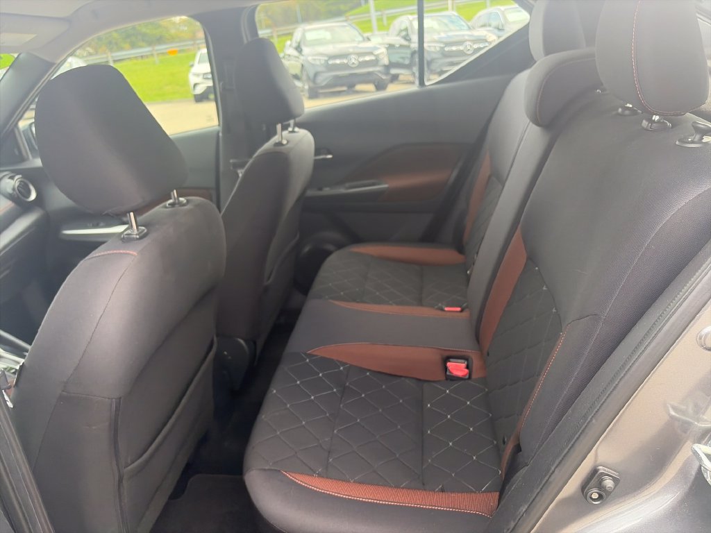 Used 2019 Nissan Kicks SR FWD image 24