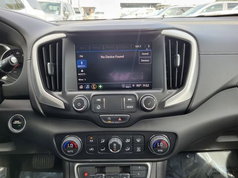 Used 2023 GMC Terrain SLT w/ Tech Package FWD image 22