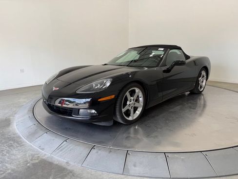Used 2007 Chevrolet Corvette Convertible w/ Preferred Equipment Group RWD image 3