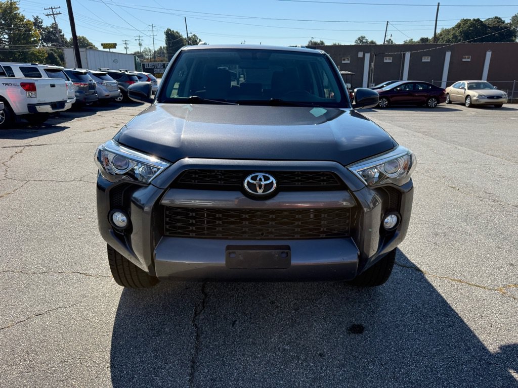 Used 2014 Toyota 4Runner SR5 AWD/4WD image 2