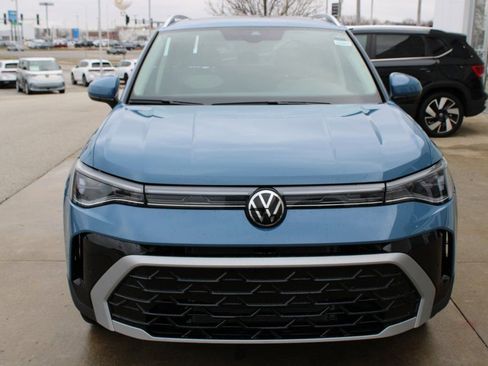 New 2026 Volkswagen Taos SEL AWD/4WD image 2