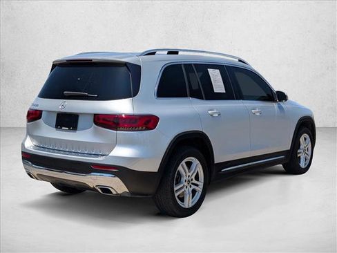 Used 2020 Mercedes-Benz GLB 250 image 4