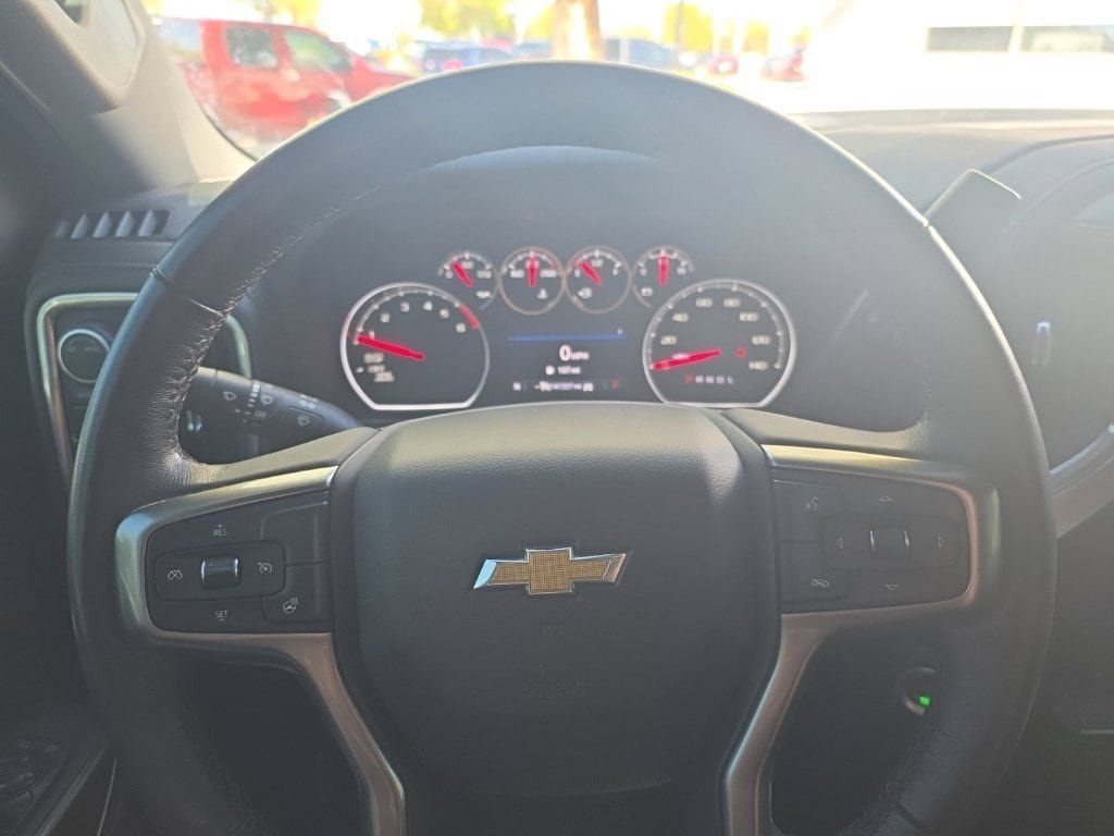 Used 2022 Chevrolet Silverado 1500 Limited LT AWD/4WD image 18