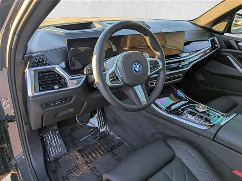 Used 2026 BMW X5 xDrive50e w/ Executive Package image 10