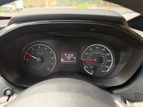 Used 2018 Subaru Crosstrek 2.0i AWD/4WD image 25