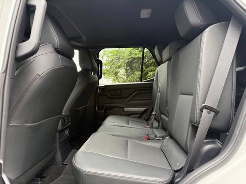Certified 2025 Toyota 4Runner TRD Off-Road Premium AWD/4WD image 16