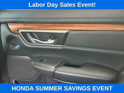 Used 2017 Honda CR-V Touring image 15