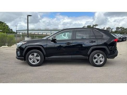 Certified 2025 Toyota RAV4 XLE FWD image 10
