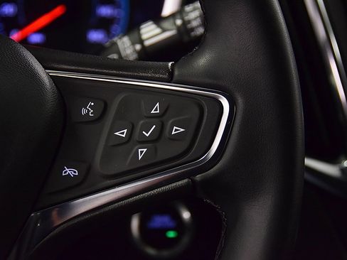 Used 2024 Chevrolet Equinox LT w/ LPO, Floor Liner Package image 20