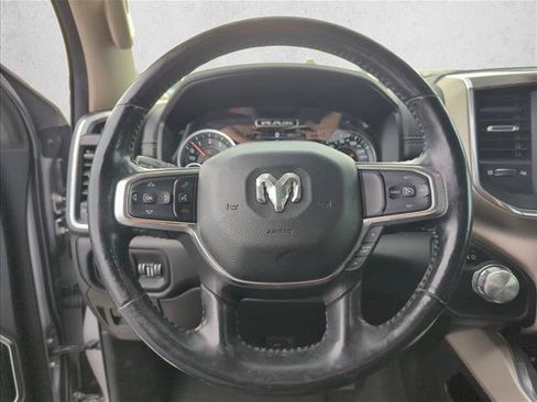 Used 2019 RAM 1500 Laramie RWD image 16