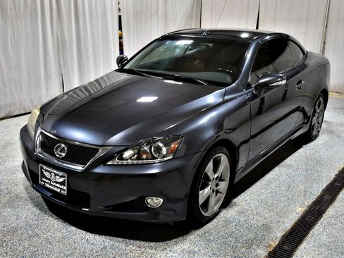 Used 2011 Lexus IS 250C image 24