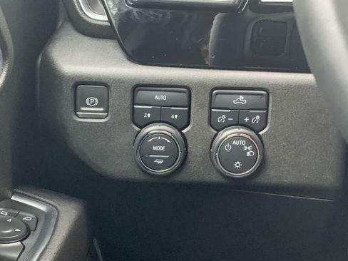 Certified 2023 Chevrolet Silverado 1500 LT image 21