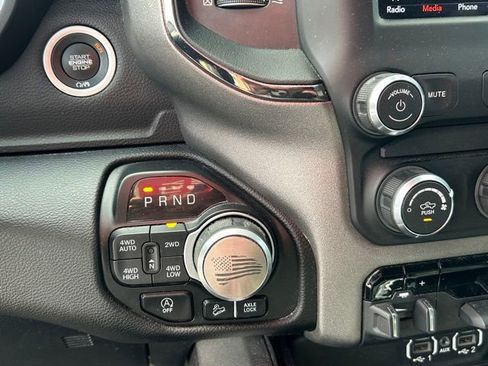 Used 2020 RAM 1500 Big Horn w/ Built-to-serve Edition image 25