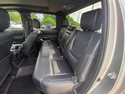 Used 2022 Toyota Tundra Platinum w/ Advanced Package AWD/4WD image 31