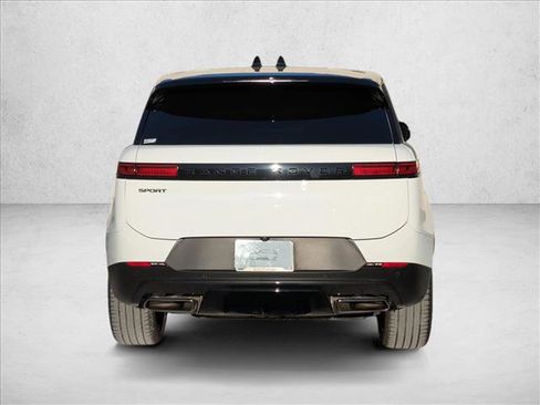 Used 2024 Land Rover Range Rover Sport SE image 7