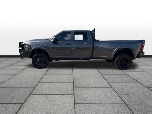 Used 2024 RAM 3500 Limited w/ Night Edition AWD/4WD image 2