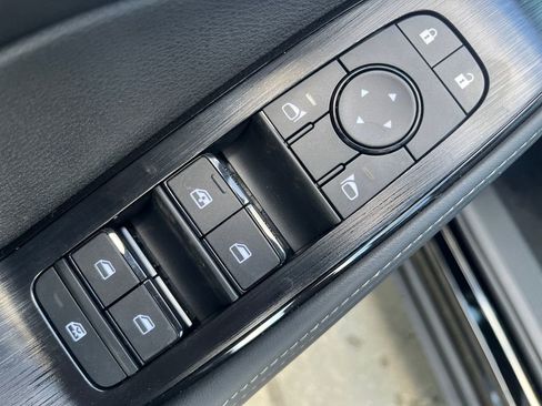 New 2026 Nissan Rogue Platinum AWD/4WD image 12