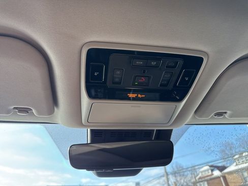 Used 2024 Toyota Grand Highlander Limited image 42