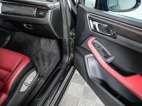 Used 2023 Porsche Macan GTS AWD/4WD image 25