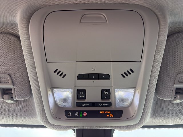 Used 2021 GMC Terrain SLT w/ Infotainment Package II AWD/4WD image 58