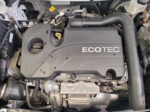 Used 2022 Chevrolet Equinox LT FWD image 30