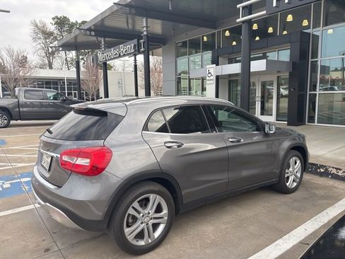 Certified 2018 Mercedes-Benz GLA 250 image 2