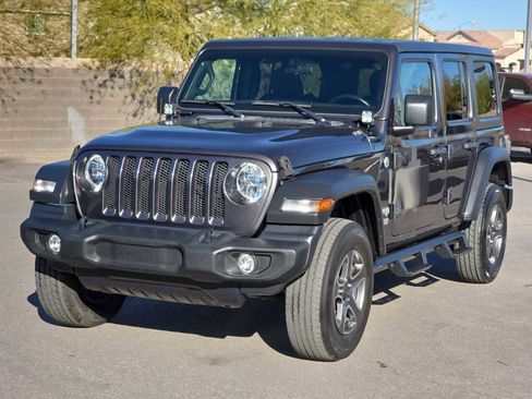 Used 2020 Jeep Wrangler Unlimited Sport S image 5