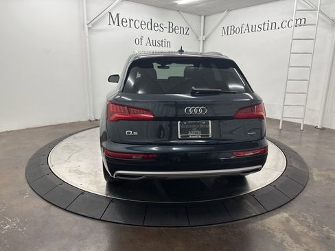 Used 2020 Audi Q5 2.0T Premium Plus w/ Premium Plus Package image 6