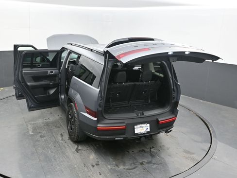 Used 2025 Hyundai Santa Fe XRT image 41